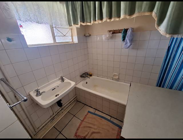 3 BEDROOM HOUSE FOR SALE IN VANDERBIJLPARK SE 1